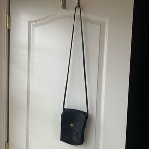 Vintage Coach Navy leather crossbody bag